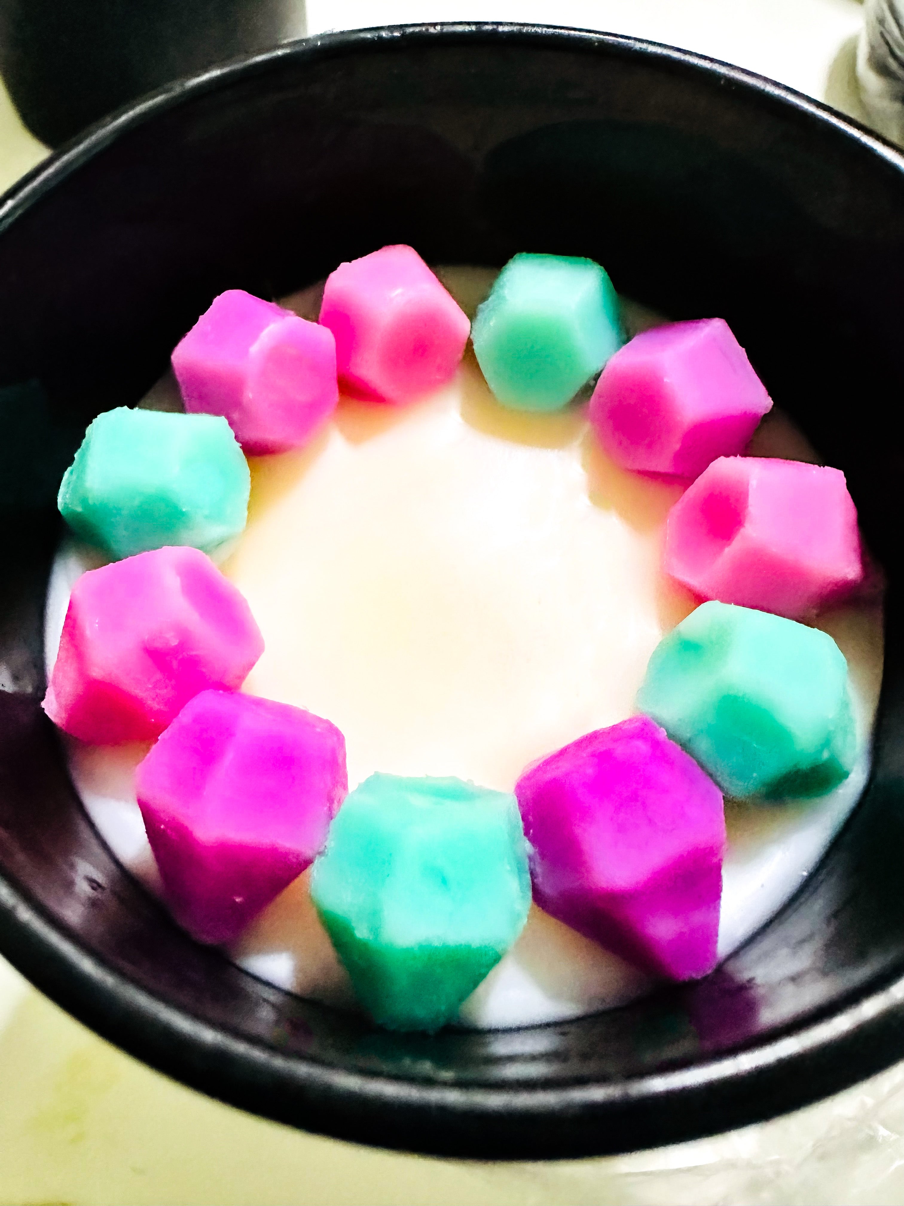 90s Kid Wickless Candle