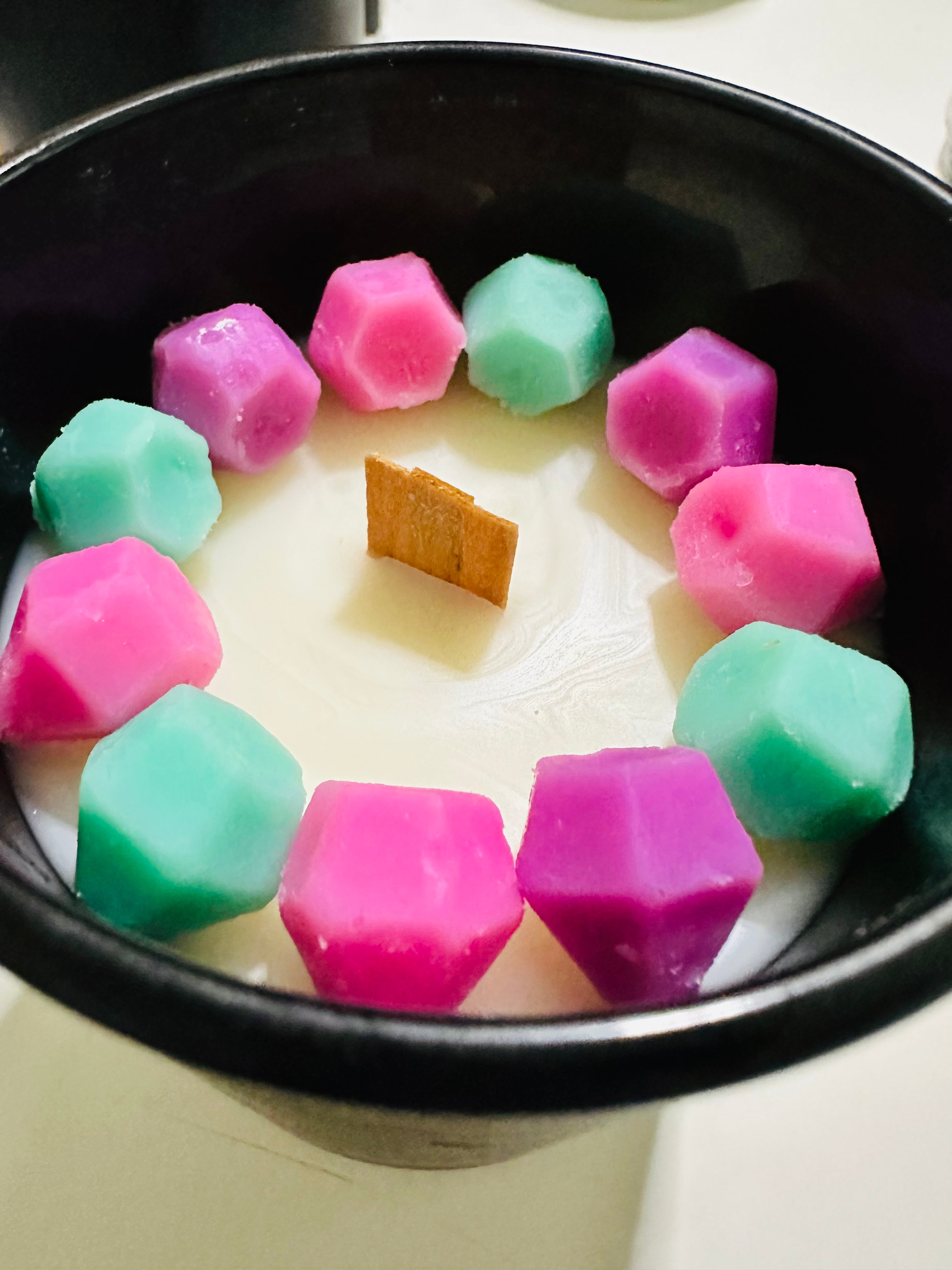 90s Kid Candle